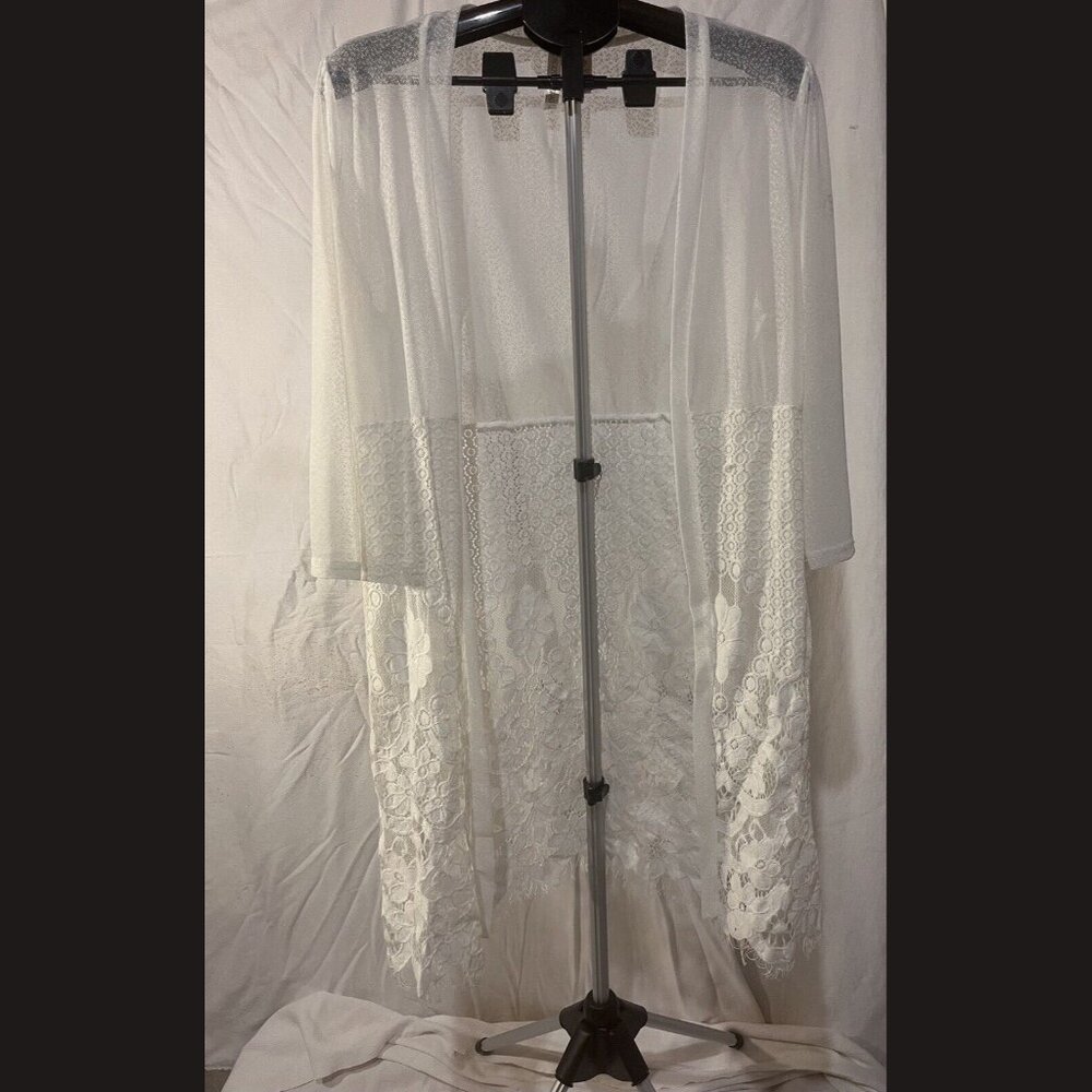 Forgotten Grace White Cover-Up Size‎ Large